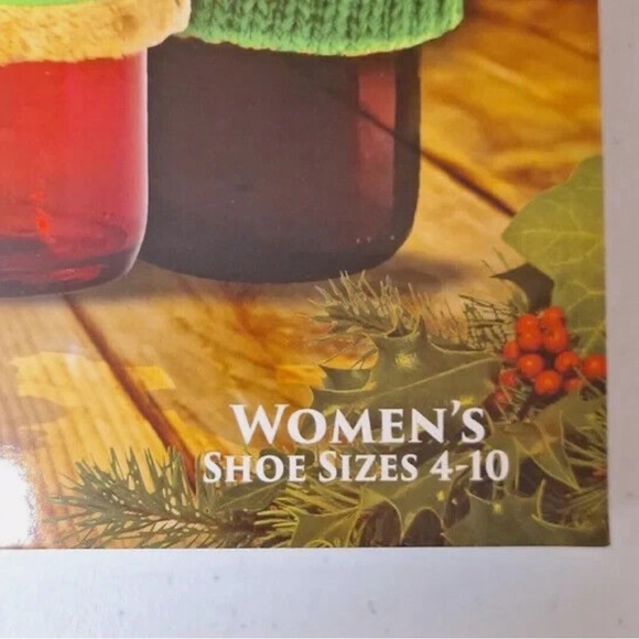 Wine Socks Advent Calendar - Picture 4 of 7